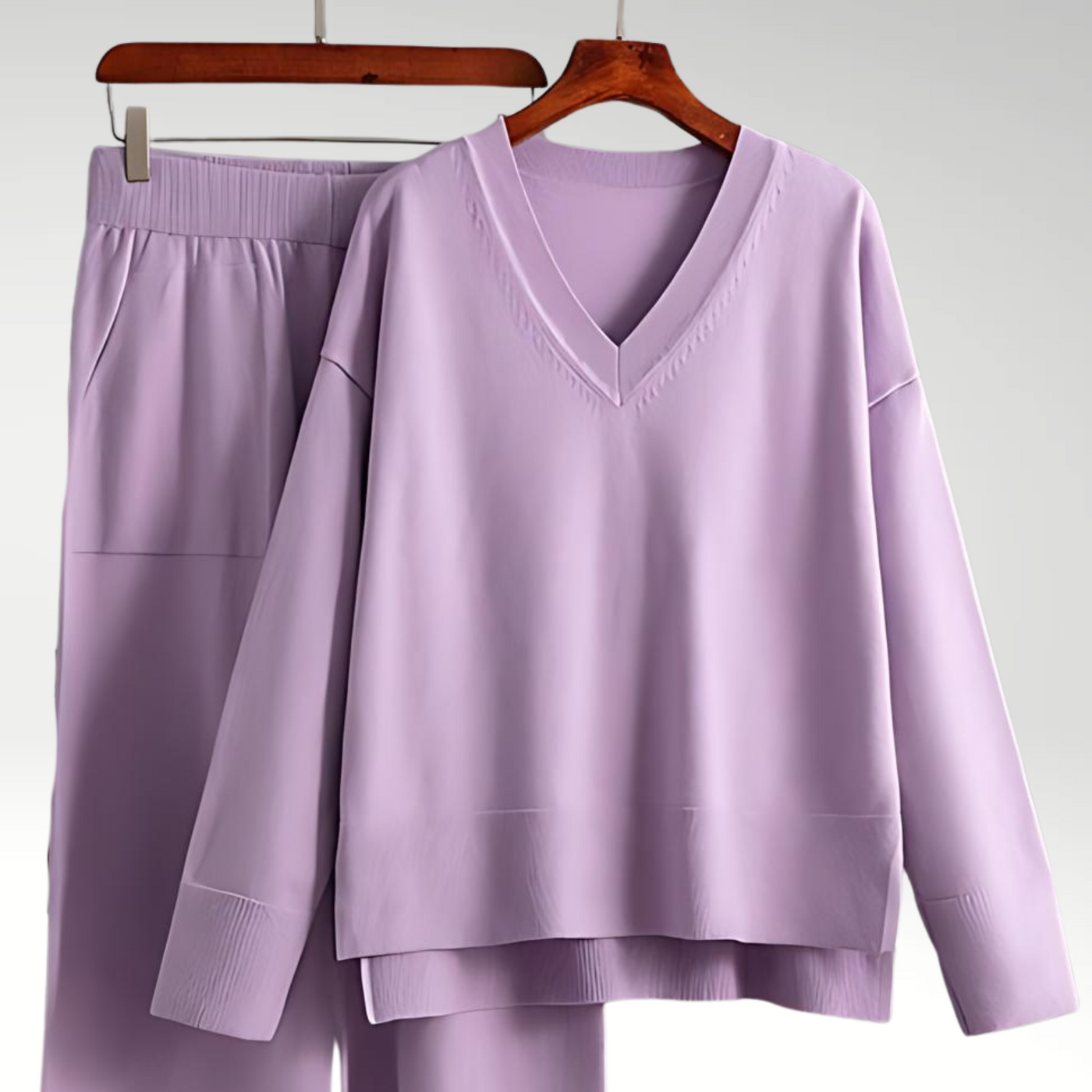 Valestra™ | Set Due Pezzi Luxe con Collo a V