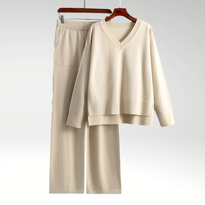 Valestra™ | Set Due Pezzi Luxe con Collo a V